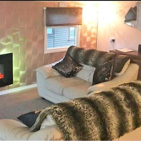 Peregrine Lodge - Idillic Cornwall Retreat Лискард Екстериор снимка
