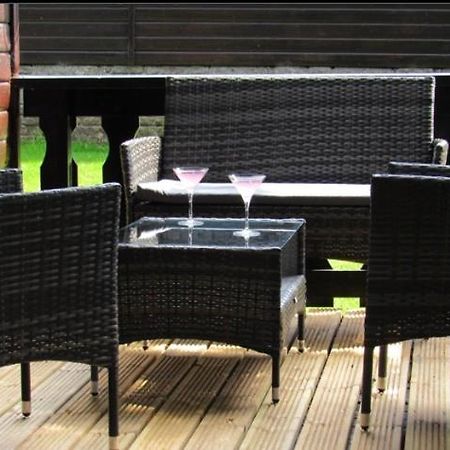 Peregrine Lodge - Idillic Cornwall Retreat Лискард Екстериор снимка