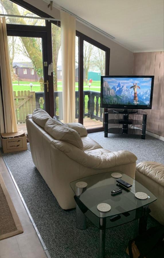 Peregrine Lodge - Idillic Cornwall Retreat Лискард Екстериор снимка